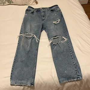 Abercrombie & Fitch The Ankle Straight Ultra High Rise Jean